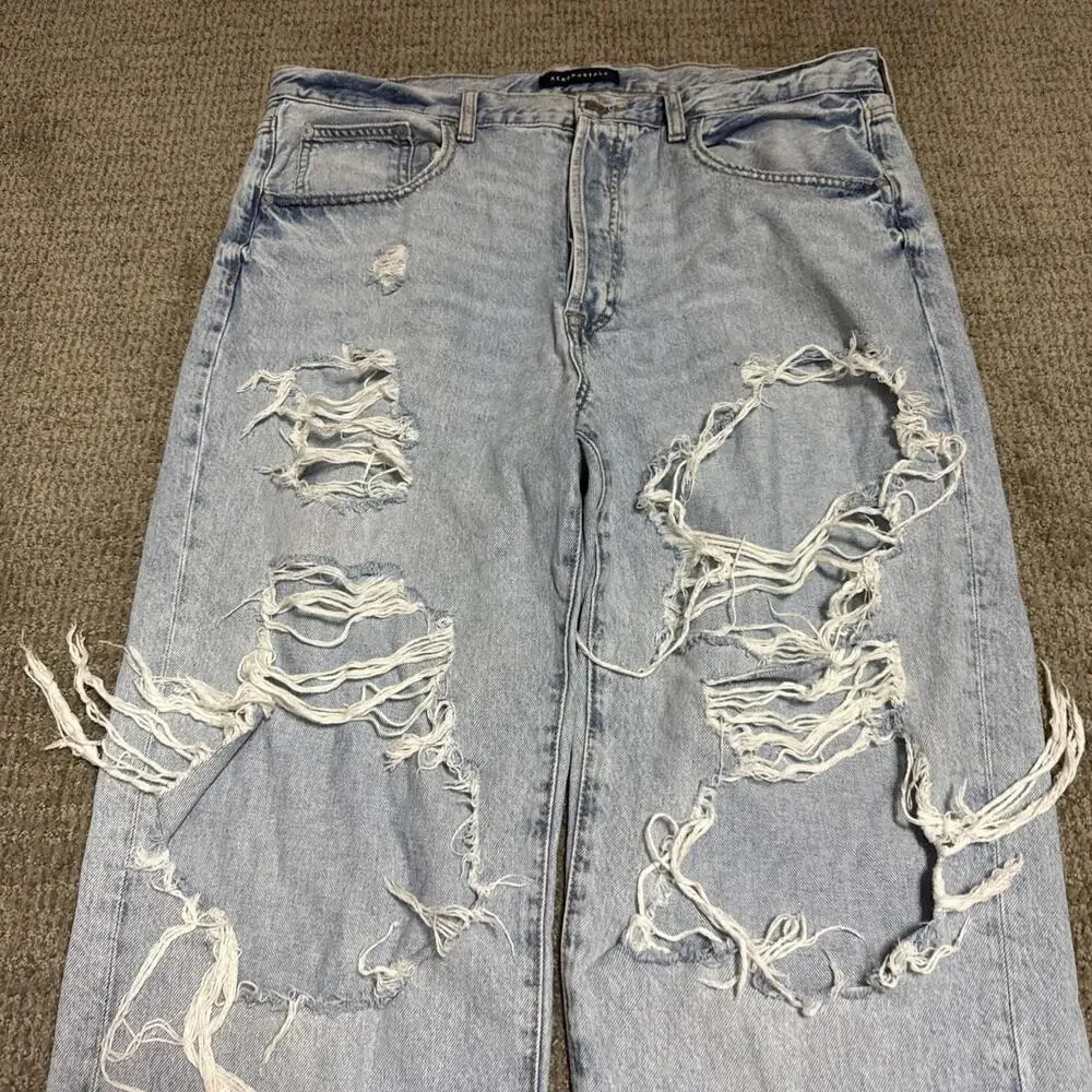 Aeropostale Jeans Low Rise Skater Blue Distressed 5 Button Fly Women’s Size 14 - Picture 7 of 12